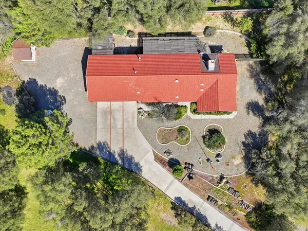 $499,900 | 46300 Vista Del Rio Drive, Oakhurst, CA 93644