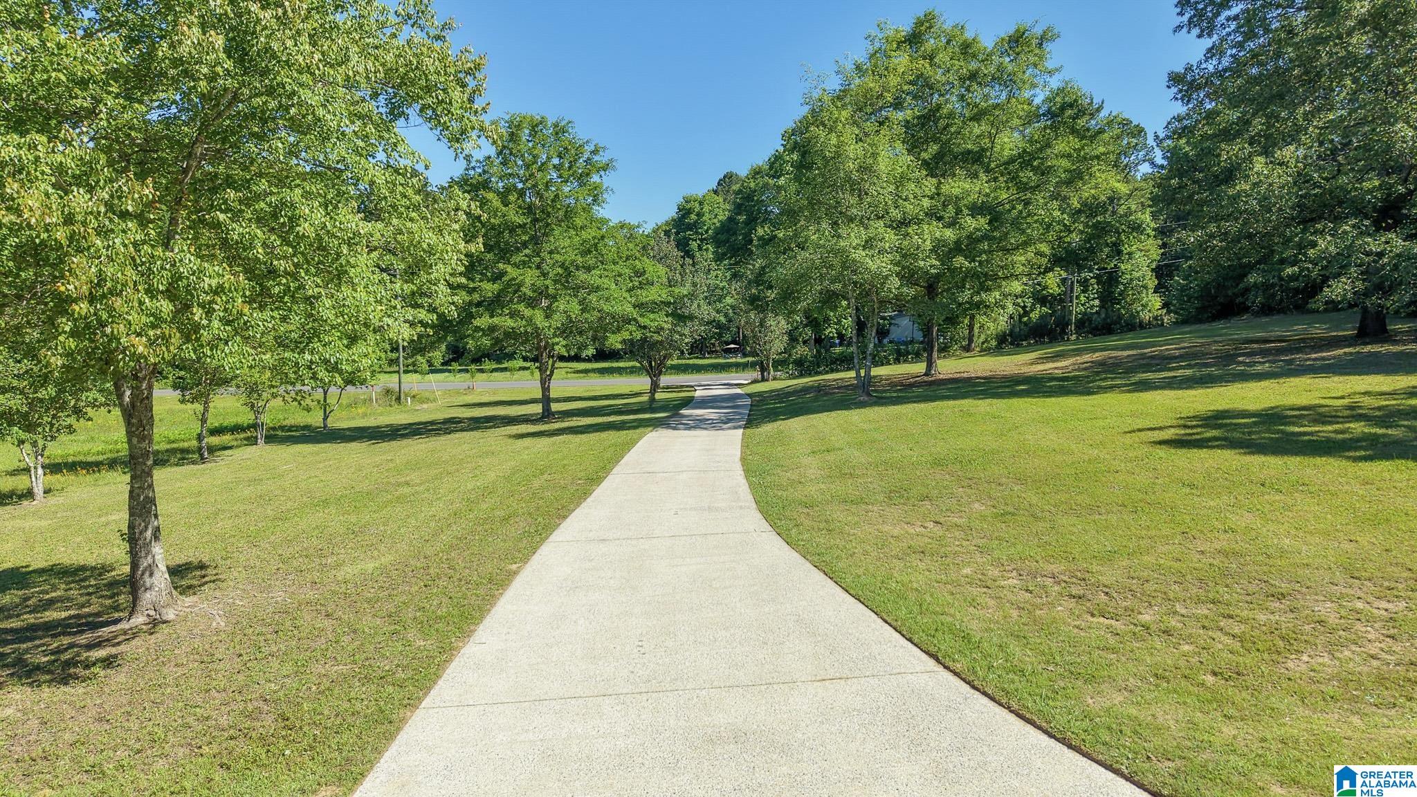 242 Deerfield Road Pell City, AL 35125 - Photo 37 of 41