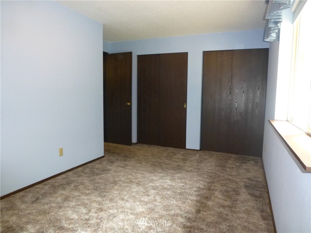 10084 Banner Road Southeast Olalla, WA 98359 - Photo 11 of 25 Gallery Image 11