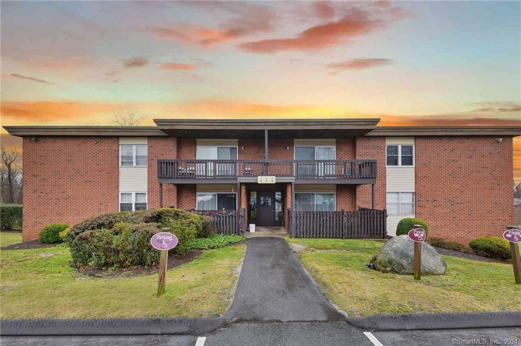 114 Balance Rock Road, Unit 22 Seymour, CT 06483 - Photo 1 of 1
