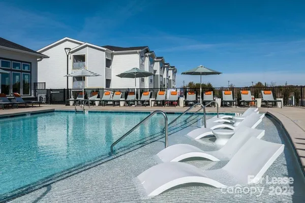 $1,785 | 225 Rhyne Road, Unit B1, Charlotte, NC 28214