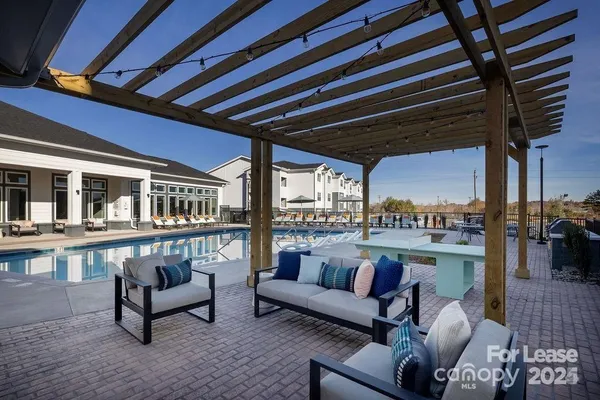 $1,785 | 225 Rhyne Road, Unit B1, Charlotte, NC 28214