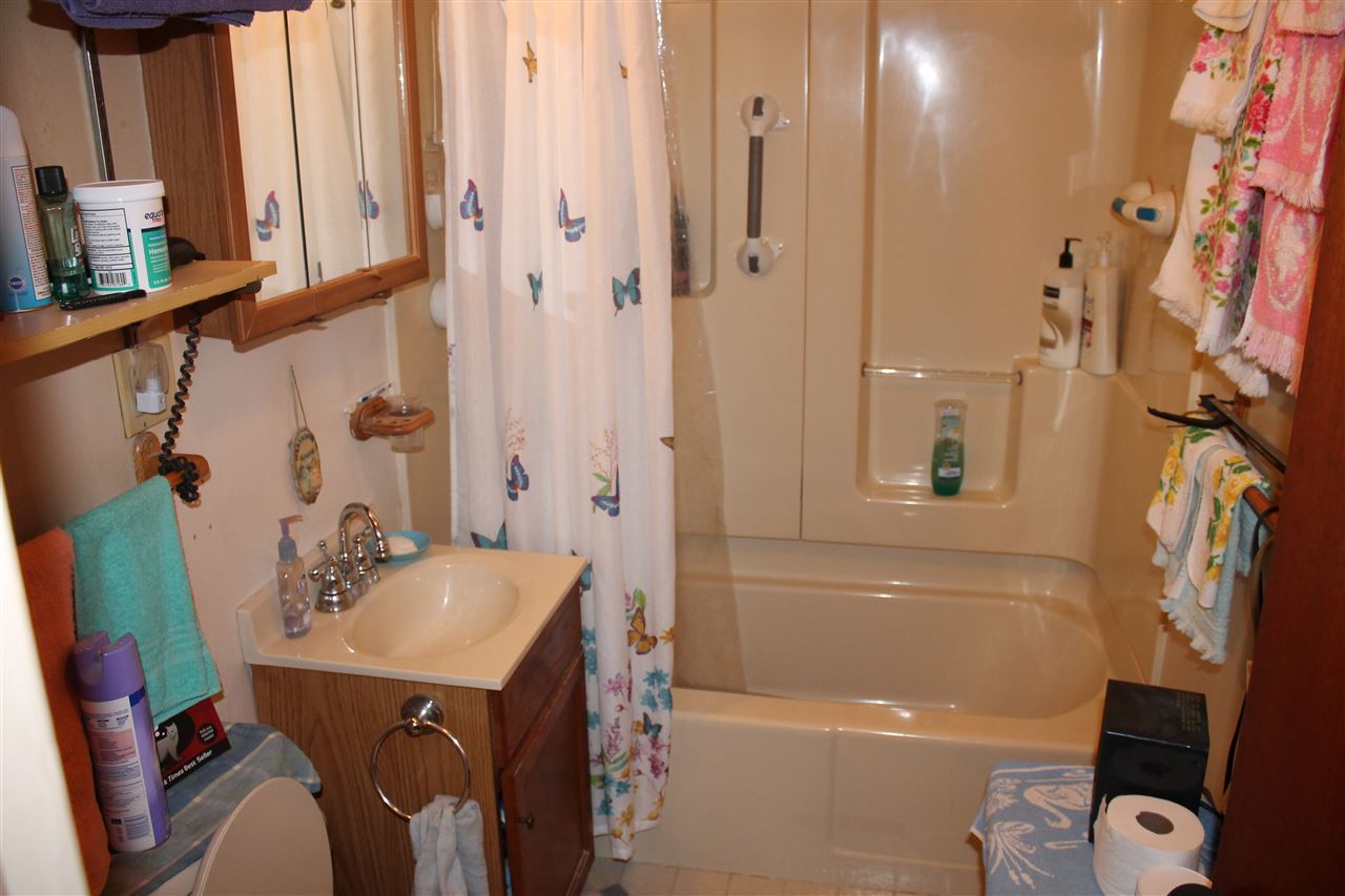 64 Martin Road Kittery, ME 03904 - Photo 7 of 19 Gallery Image 7
