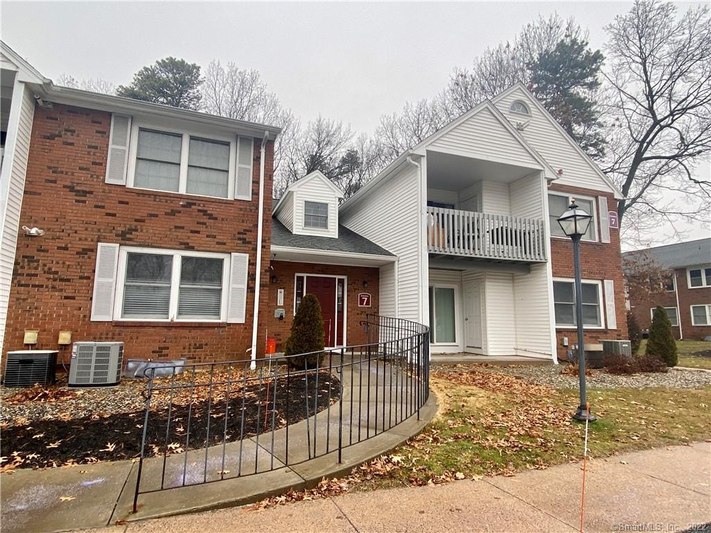 7 Concorde Way, Unit B6 Windsor Locks, CT 06096 - Photo 1 of 1 Gallery Image 1