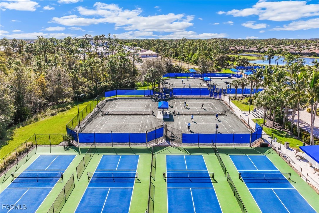 11013 Surrey Place Fort Myers, FL 33913 - Photo 35 of 39