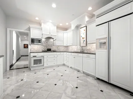 $1,499,000 | 485 Oakwood Avenue, Unit D2, Lake Forest, IL 60045