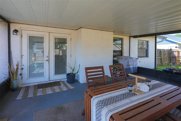 $379,000 | 4136 Spring Way Circle, Valrico, FL 33596