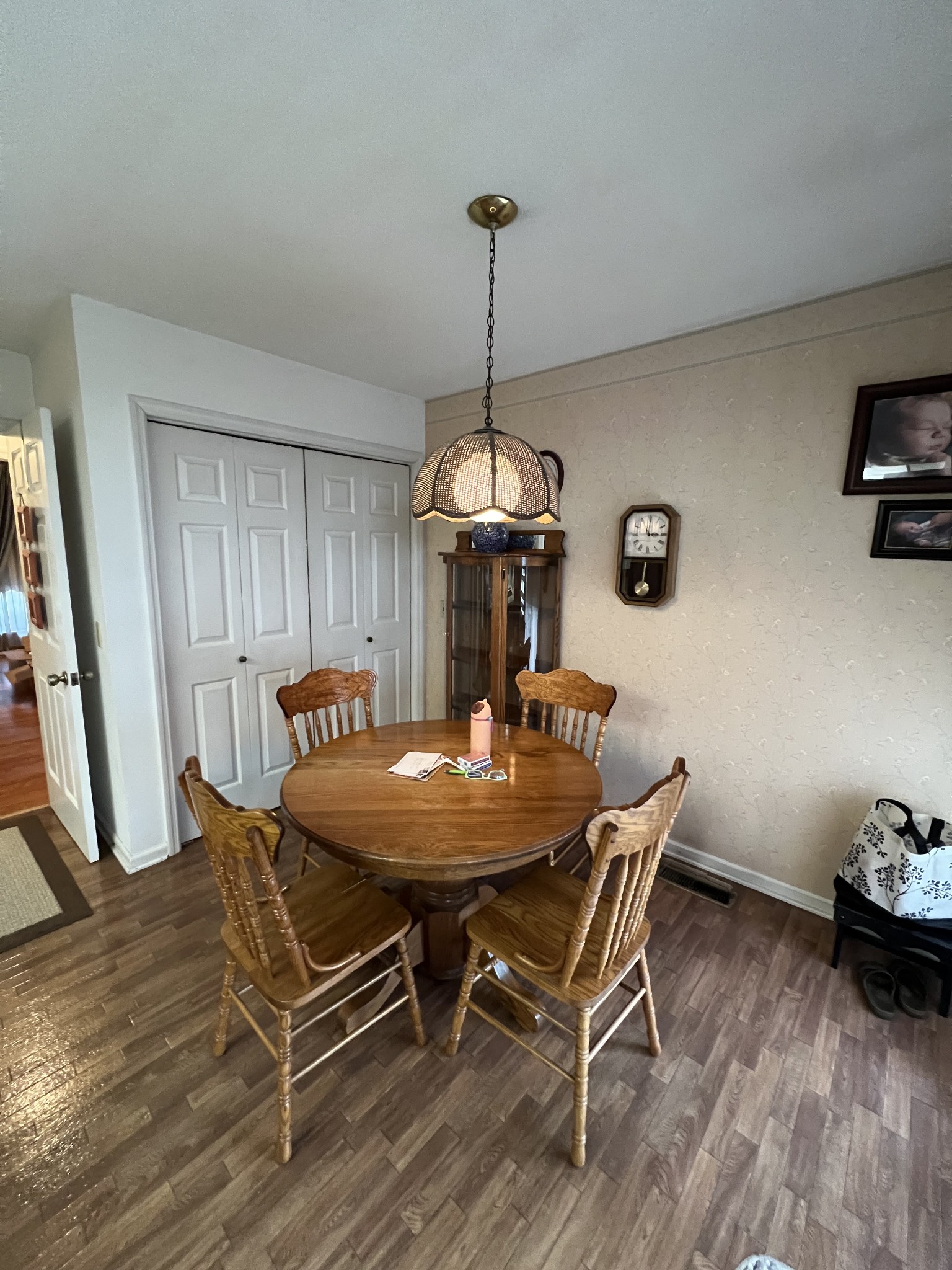 4555 Gamaliel Road Red Boiling Springs, TN 37150 - Photo 3 of 25 a dining room with furniture window and wooden floor