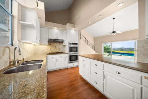 $1,675,000 | 2518 Unicornio Street, Carlsbad, CA 92009