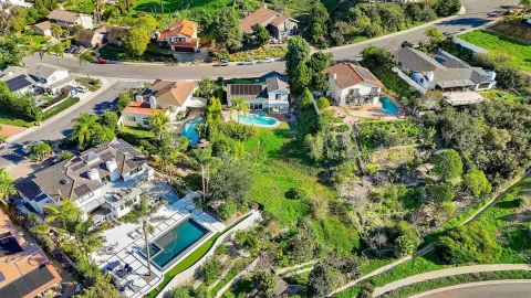 $1,675,000 | 2518 Unicornio Street, Carlsbad, CA 92009