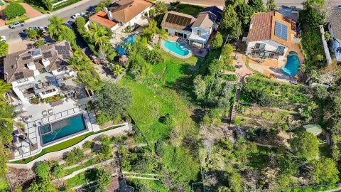 $1,675,000 | 2518 Unicornio Street, Carlsbad, CA 92009