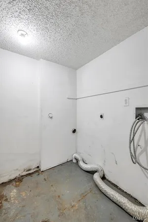 $140,000 | 21 Park Charles Boulevard South, Unit B, St. Peters, MO 63376