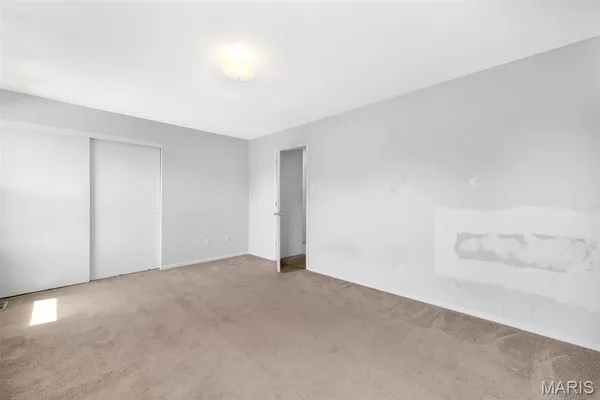 $140,000 | 21 Park Charles Boulevard South, Unit B, St. Peters, MO 63376