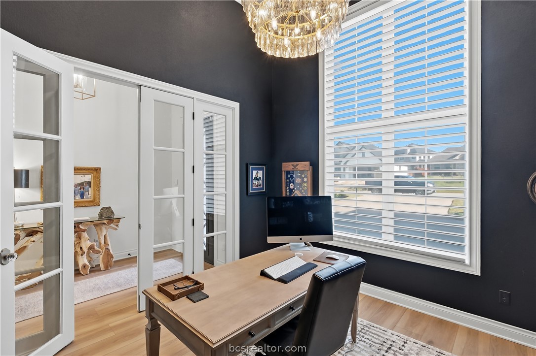 2977 Boxelder Drive Bryan, TX 77807 - Photo 6 of 46