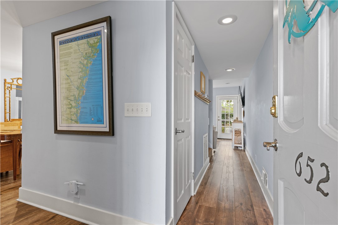 652 North Golf Villas St. Simons Island, GA 31522 - Photo 2 of 25