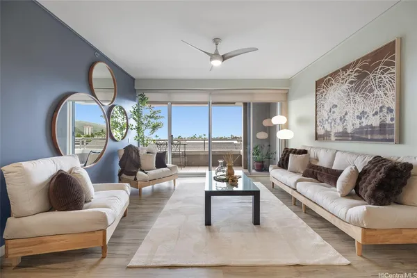 $1,065,000 | 1 Keahole Place, Unit 1513, Honolulu, HI 96825