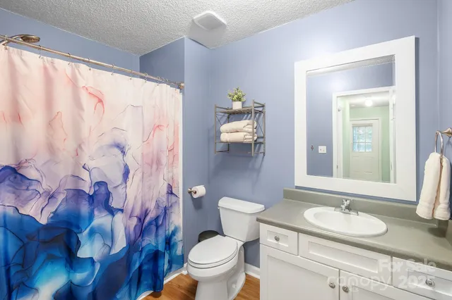 $425,000 | 443 State Rd S-28-101, Elgin, SC 29045