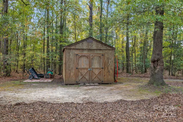 $425,000 | 443 State Rd S-28-101, Elgin, SC 29045