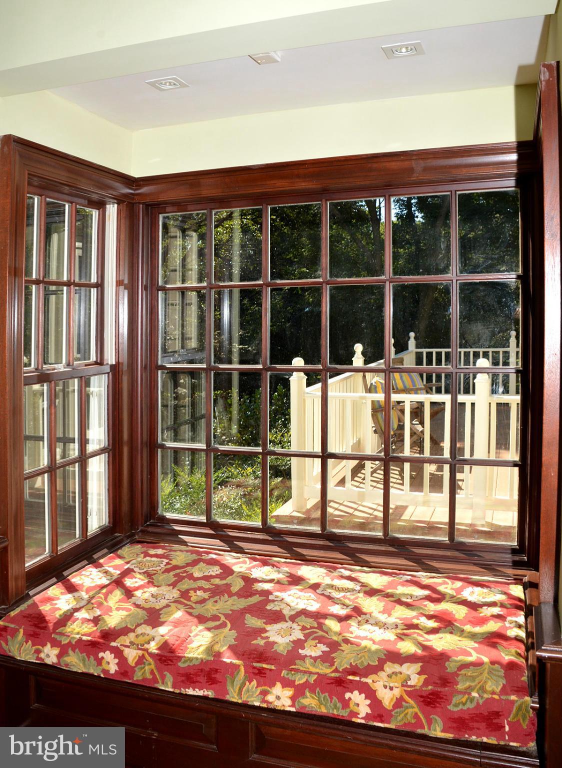 7011 Holyrood Drive McLean, VA 22101 - Photo 16 of 30 a view of a backyard of a house