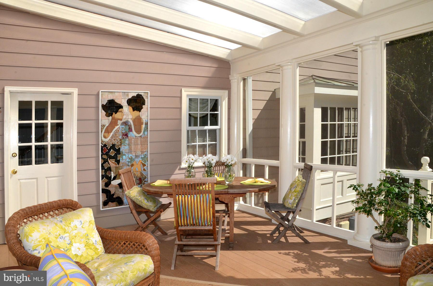 7011 Holyrood Drive McLean, VA 22101 - Photo 17 of 30 a living room filled with furniture