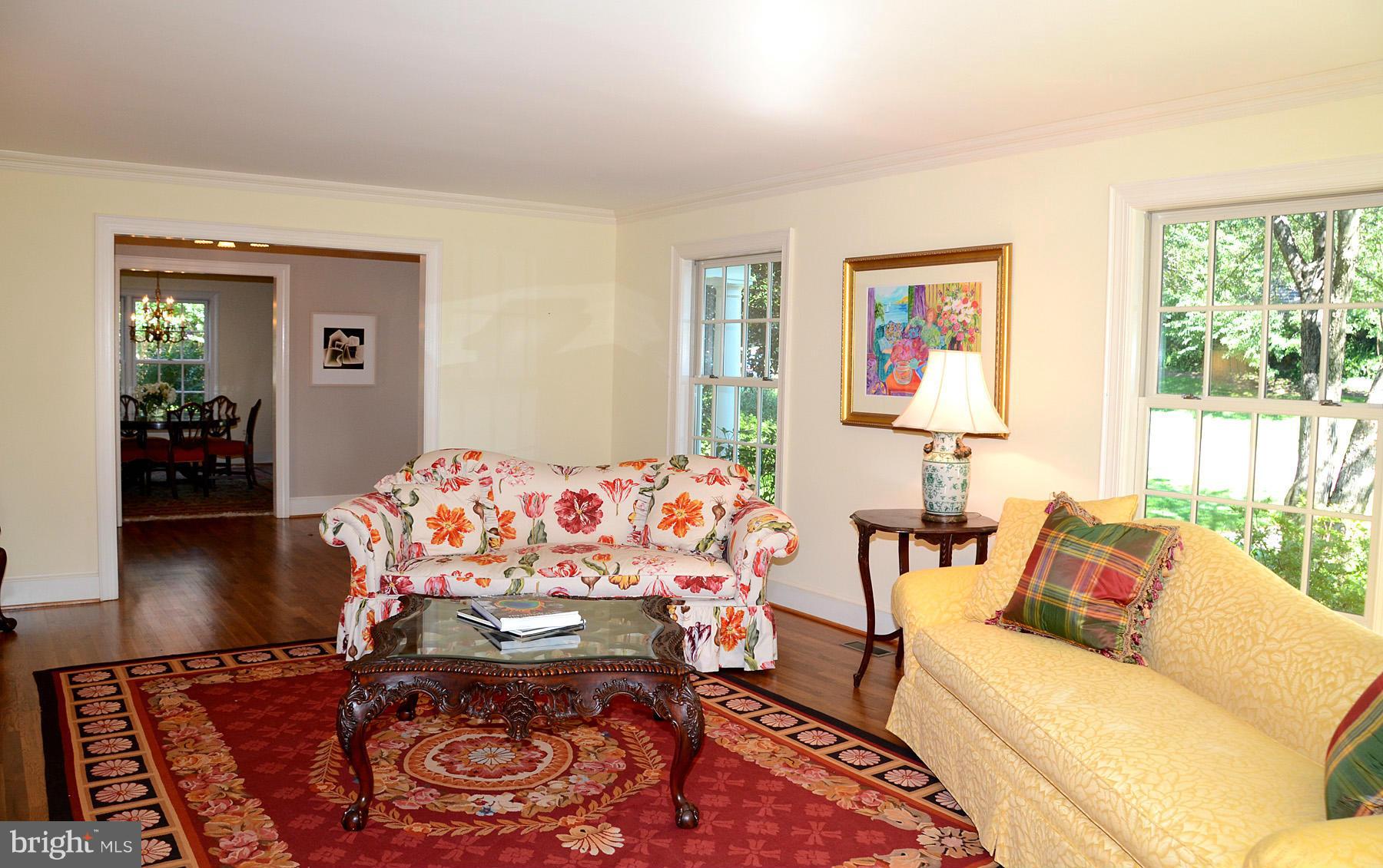 7011 Holyrood Drive McLean, VA 22101 - Photo 5 of 30 a living room with furniture and a large window