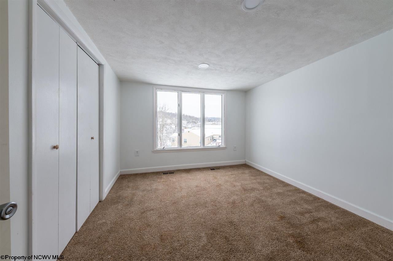 1420 Pleasant Valley Road Fairmont, WV 26554 - Photo 13 of 17 Gallery Image 13