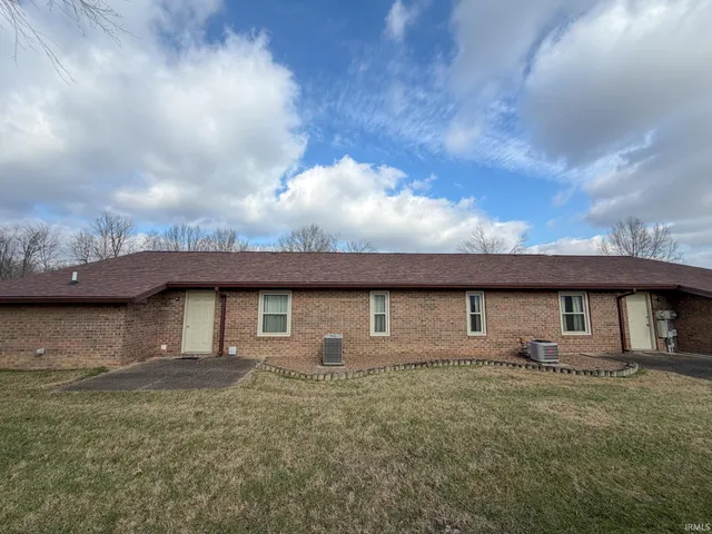 $325,000 | 207 Lorshelna Drive, Unit A & B, Evansville, IN 47711