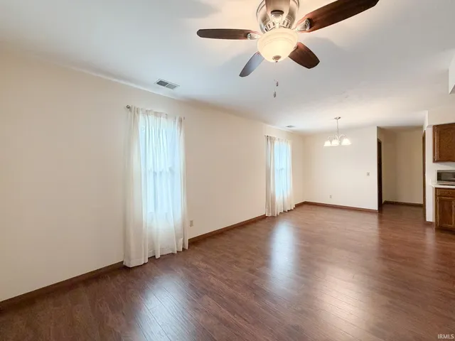 $325,000 | 207 Lorshelna Drive, Unit A & B, Evansville, IN 47711