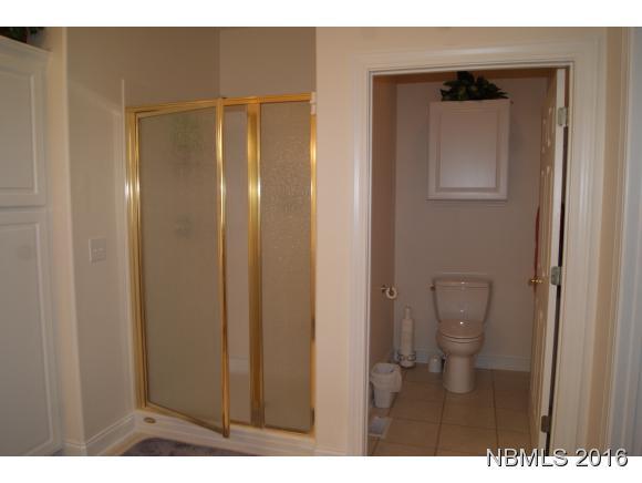 120 Mellen Road New Bern, NC 28562 - Photo 26 of 54 Master Bath w/ Walk in Shower