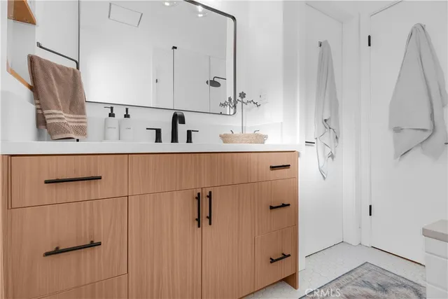 $1,149,000 | 11432 Sophia Avenue, Granada Hills, CA 91344