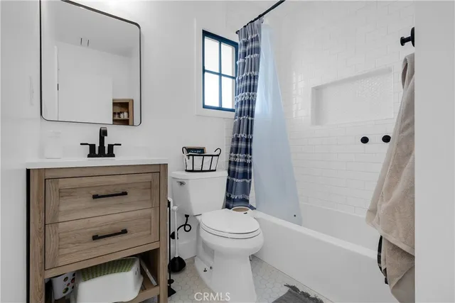 $1,149,000 | 11432 Sophia Avenue, Granada Hills, CA 91344