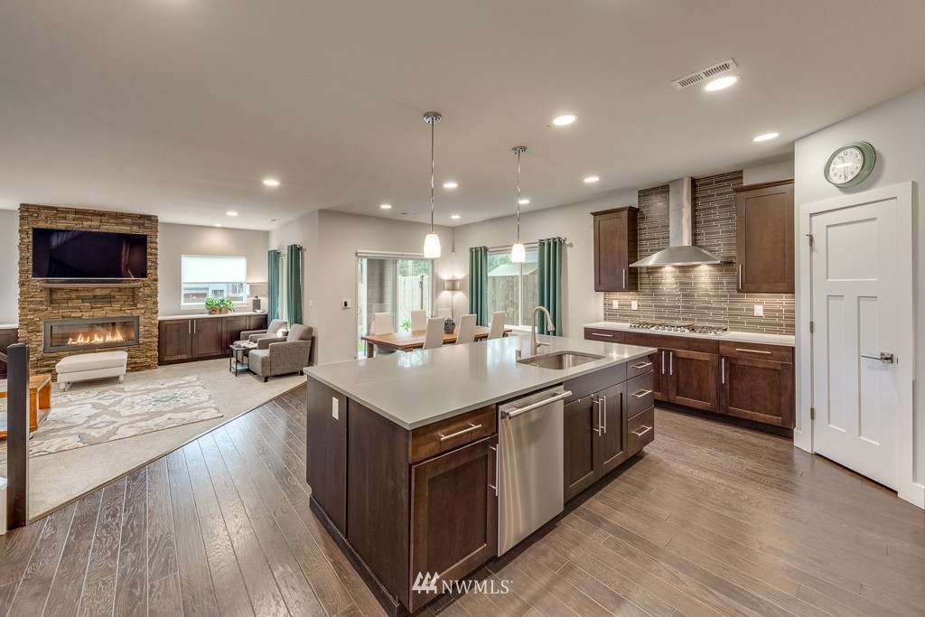 4417 214th Place Southeast Bothell, WA 98021 - Photo 4 of 25