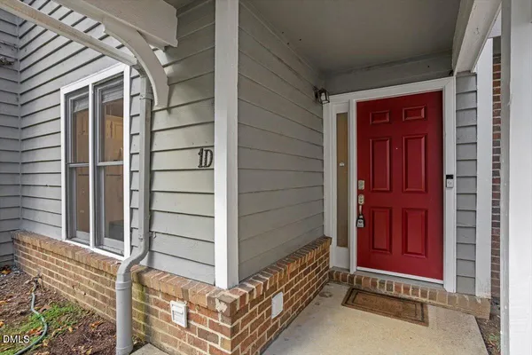 $285,000 | 100 Hunting Chase, Unit 1D, Cary, NC 27513