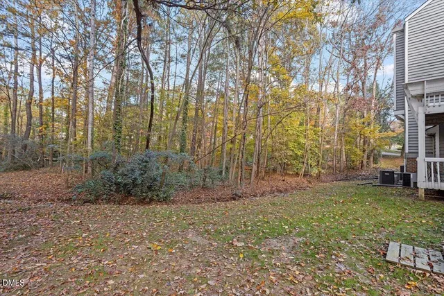 $299,900 | 100 Hunting Chase, Unit 1D, Cary, NC 27513