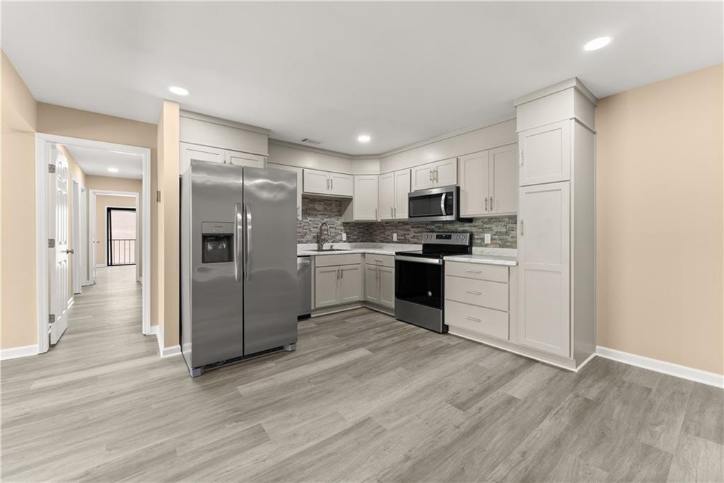 605 Candler Street, Unit C8 Gainesville, GA 30501 - Photo 12 of 31