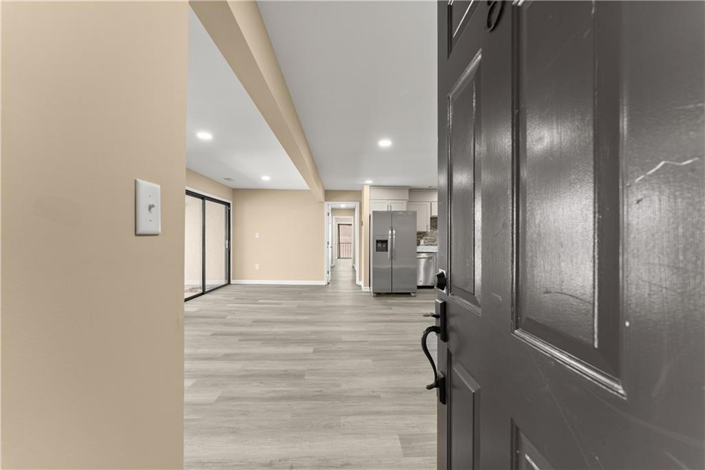 605 Candler Street, Unit C8 Gainesville, GA 30501 - Photo 3 of 31