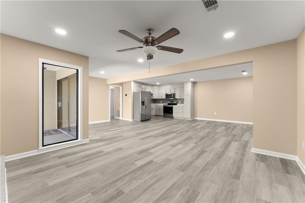 605 Candler Street, Unit C8 Gainesville, GA 30501 - Photo 5 of 31