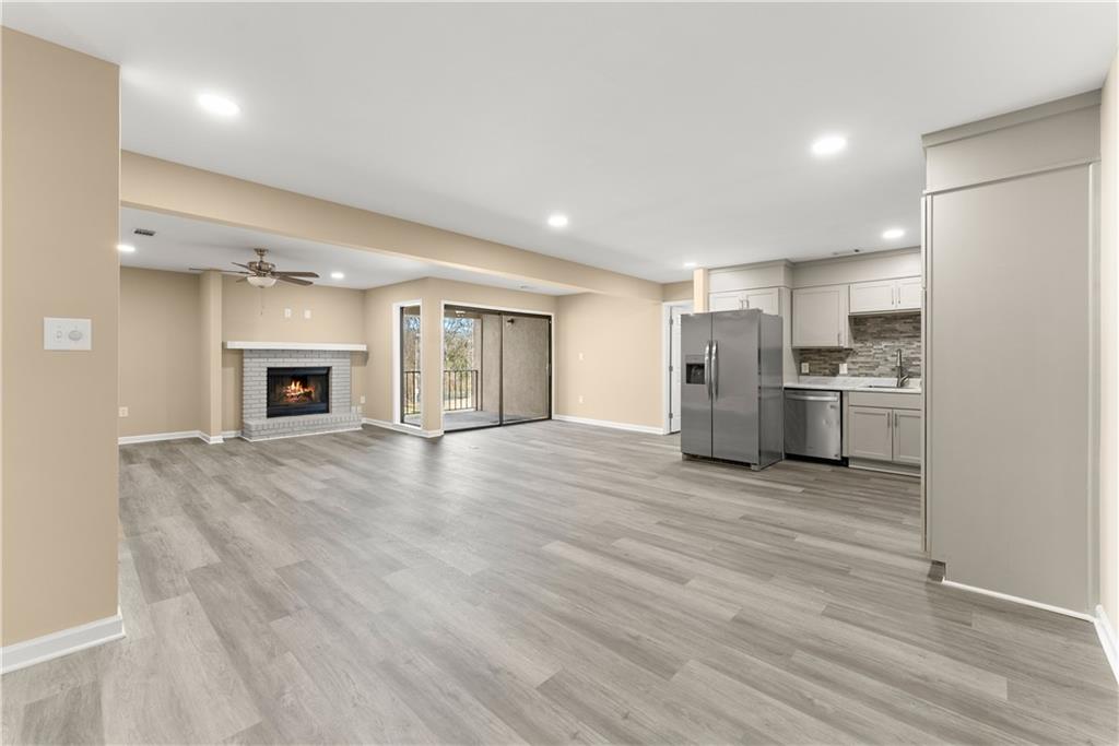 605 Candler Street, Unit C8 Gainesville, GA 30501 - Photo 10 of 31