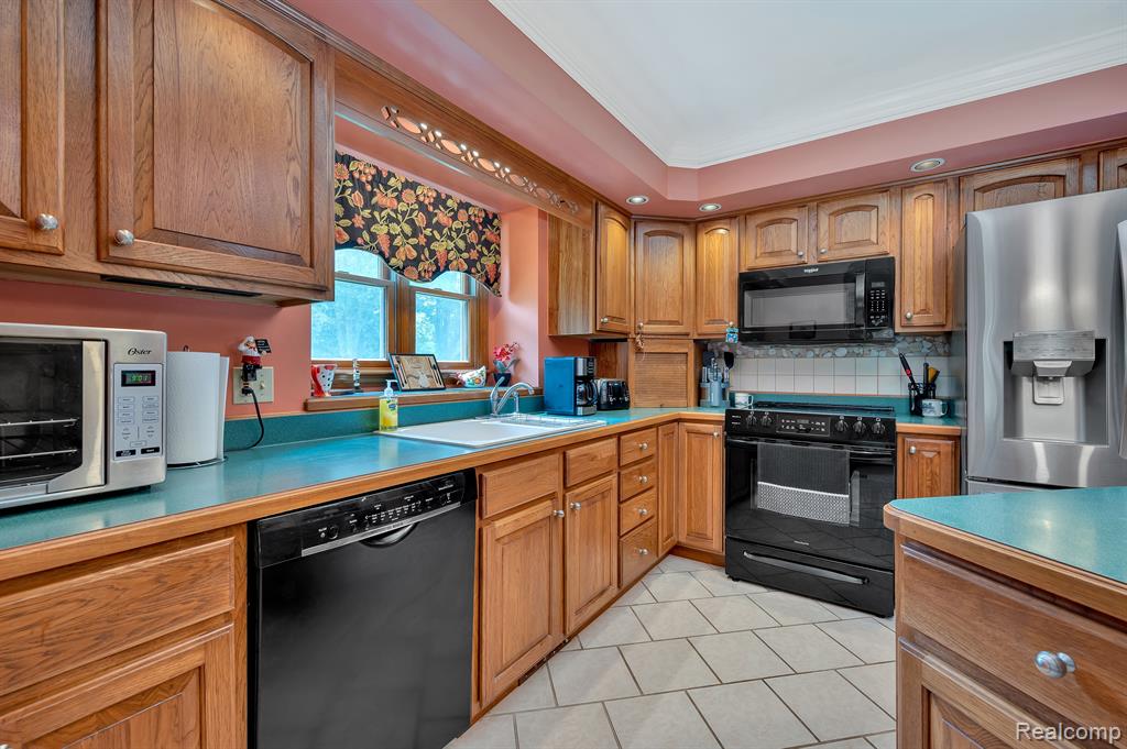 1426 Rillview Court Metamora, MI 48455 - Photo 23 of 33 Gallery Image 23