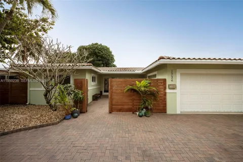 a view of a house with a patio