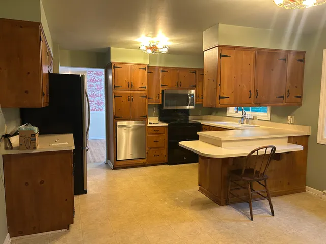 $549,000 | N35-w28682 Old North Shore Drive, Delafield, WI 53072