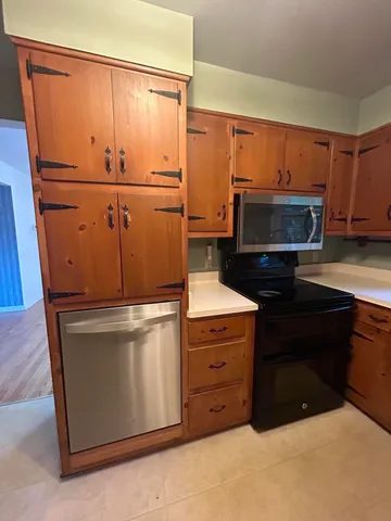 $549,000 | N35-w28682 Old North Shore Drive, Delafield, WI 53072