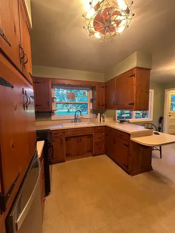 $549,000 | N35-w28682 Old North Shore Drive, Delafield, WI 53072