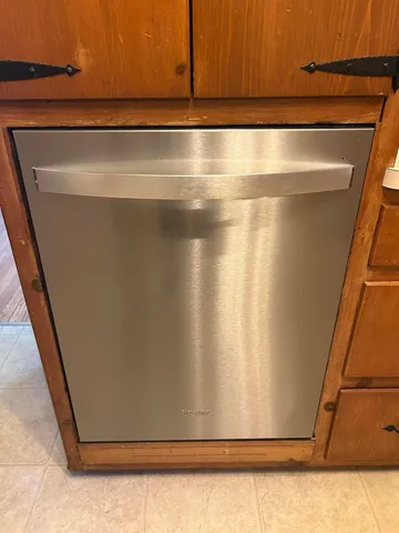 $549,000 | N35-w28682 Old North Shore Drive, Delafield, WI 53072