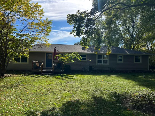 $549,000 | N35-w28682 Old North Shore Drive, Delafield, WI 53072