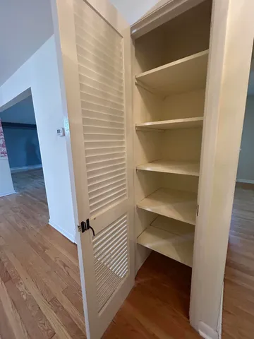 $549,000 | N35-w28682 Old North Shore Drive, Delafield, WI 53072