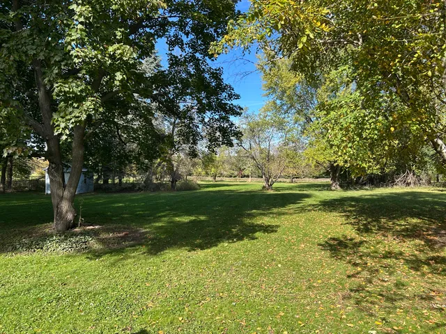 $549,000 | N35-w28682 Old North Shore Drive, Delafield, WI 53072