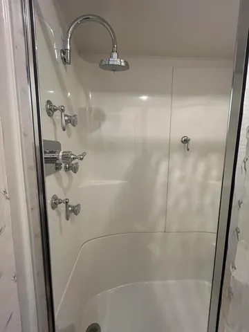 $549,000 | N35-w28682 Old North Shore Drive, Delafield, WI 53072