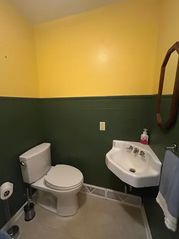 $549,000 | N35-w28682 Old North Shore Drive, Delafield, WI 53072