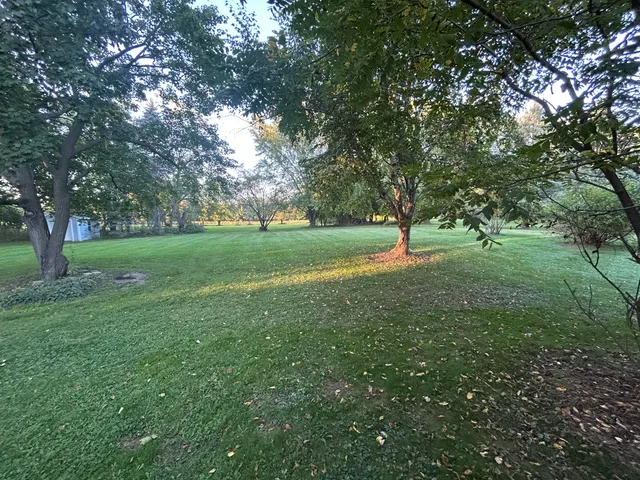 $549,000 | N35-w28682 Old North Shore Drive, Delafield, WI 53072